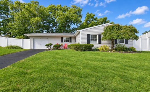 Casa en Farmingville, Nueva York, Estados Unidos 1