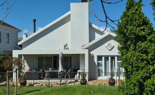 House in Val de Vie, Western Cape, South Africa 1
