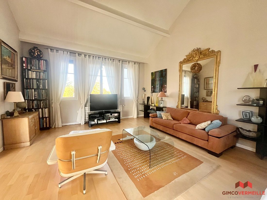 Apartamento en Gressets-Centre-Garenne-Bechevet, La Celle-Saint-Cloud, Francia 4 - 19115488