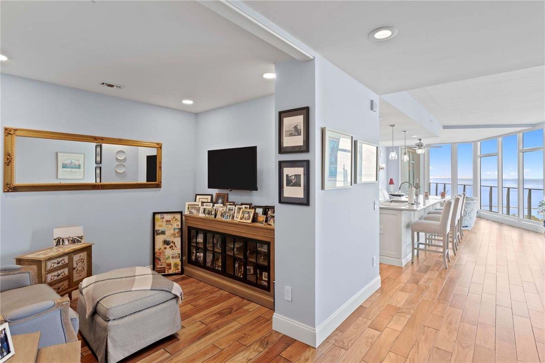 Condominio a St. Petersburg, Florida, Stati Uniti 4 - 19110773