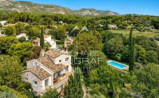 Casa en Beaudinard-Eoures, Aubagne, Francia 1