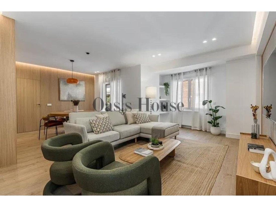 Appartement à Chamberí, Madrid, Espagne 1 - 19114464