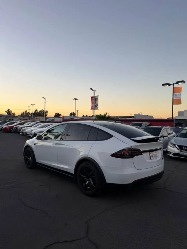 Suv in Costa Mesa, CA, United States 4 - 19112331