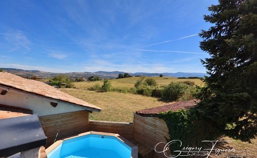 Maison à Chabanière, Auvergne-Rhône-Alpes, France 1