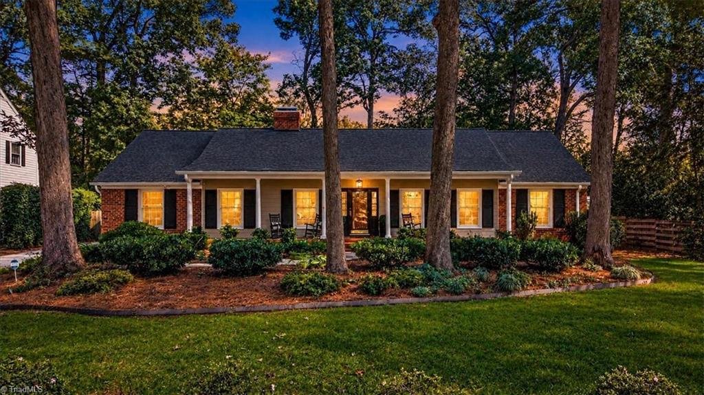 Maison à Greensboro, Caroline du Nord, États-Unis 2 - 19113858