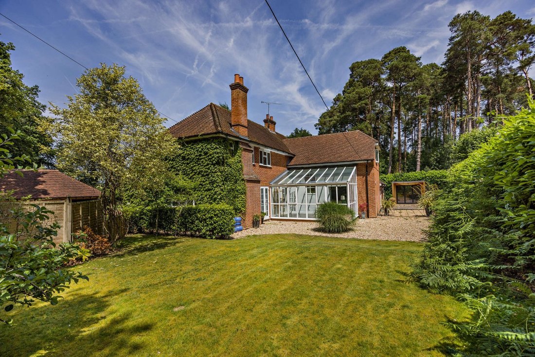 Haus in Cold Ash, England 2 - 19110568