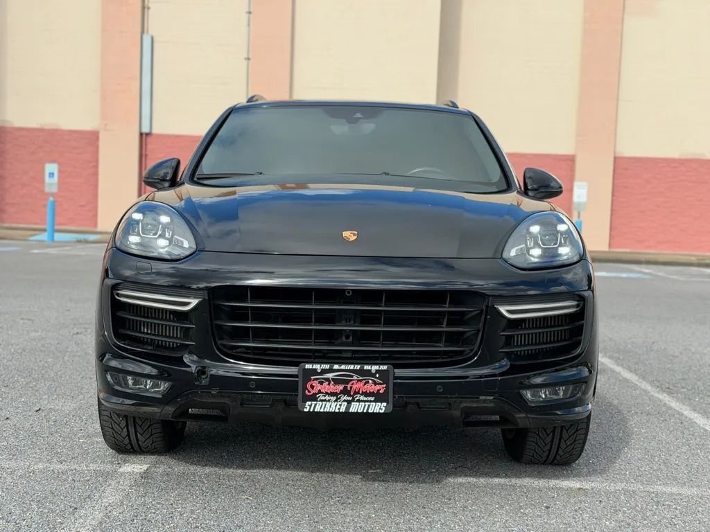 Suv in McAllen, TX, United States 3 - 19112328