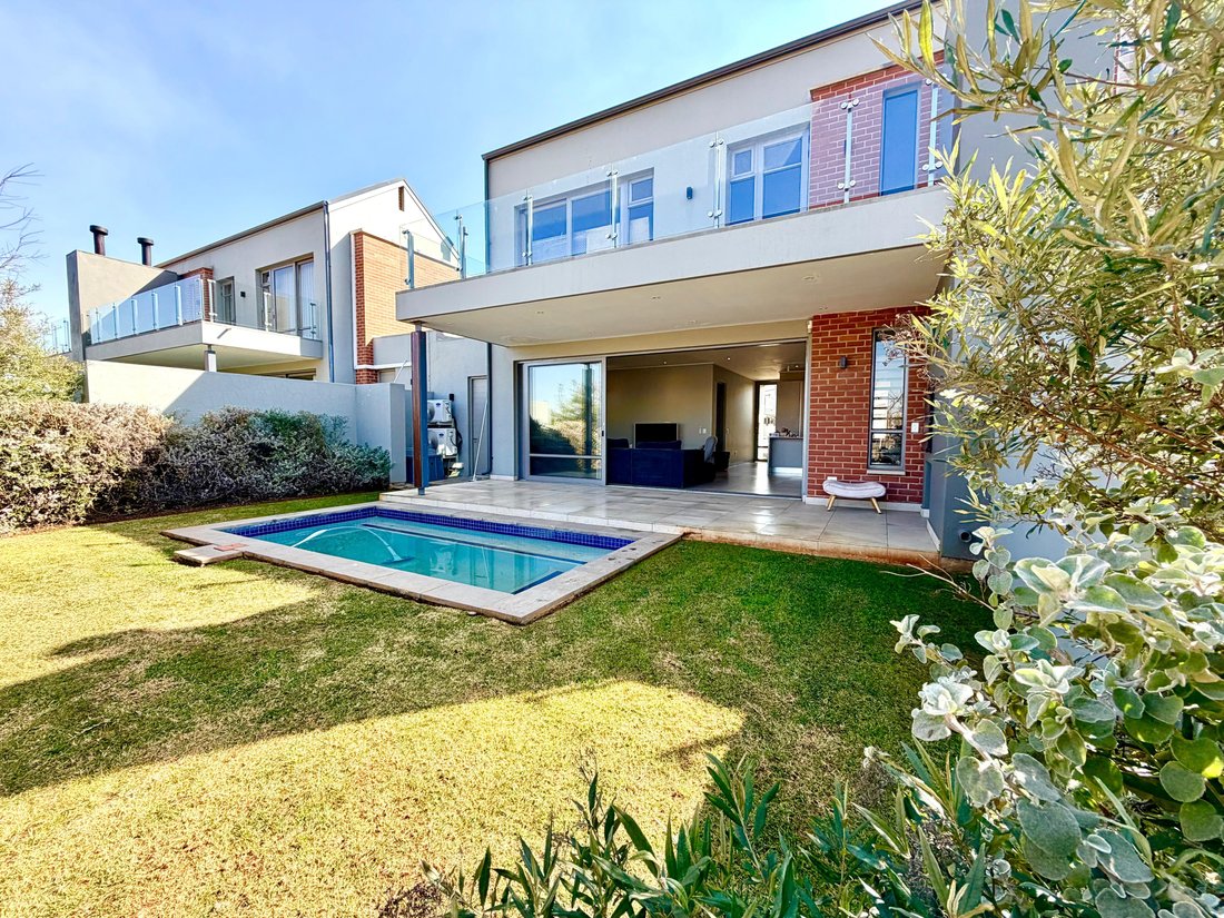 Maison à Serengeti Golf et Estate de la Faune, Gauteng, Afrique du Sud 1 - 19116647