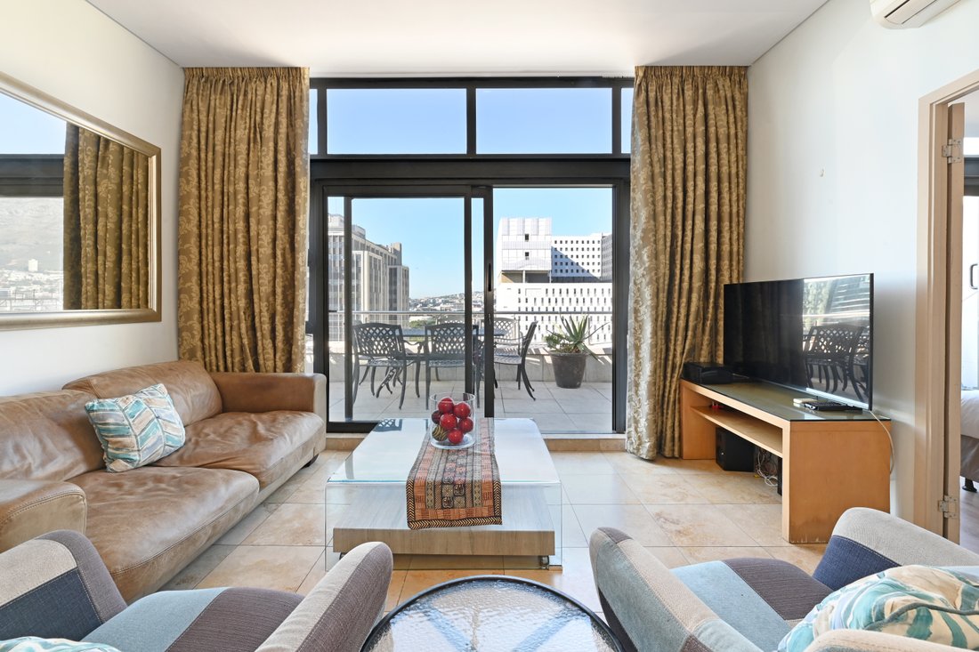 Apartment in City Centre, City Bowl, Cape Town 1 - 19116589