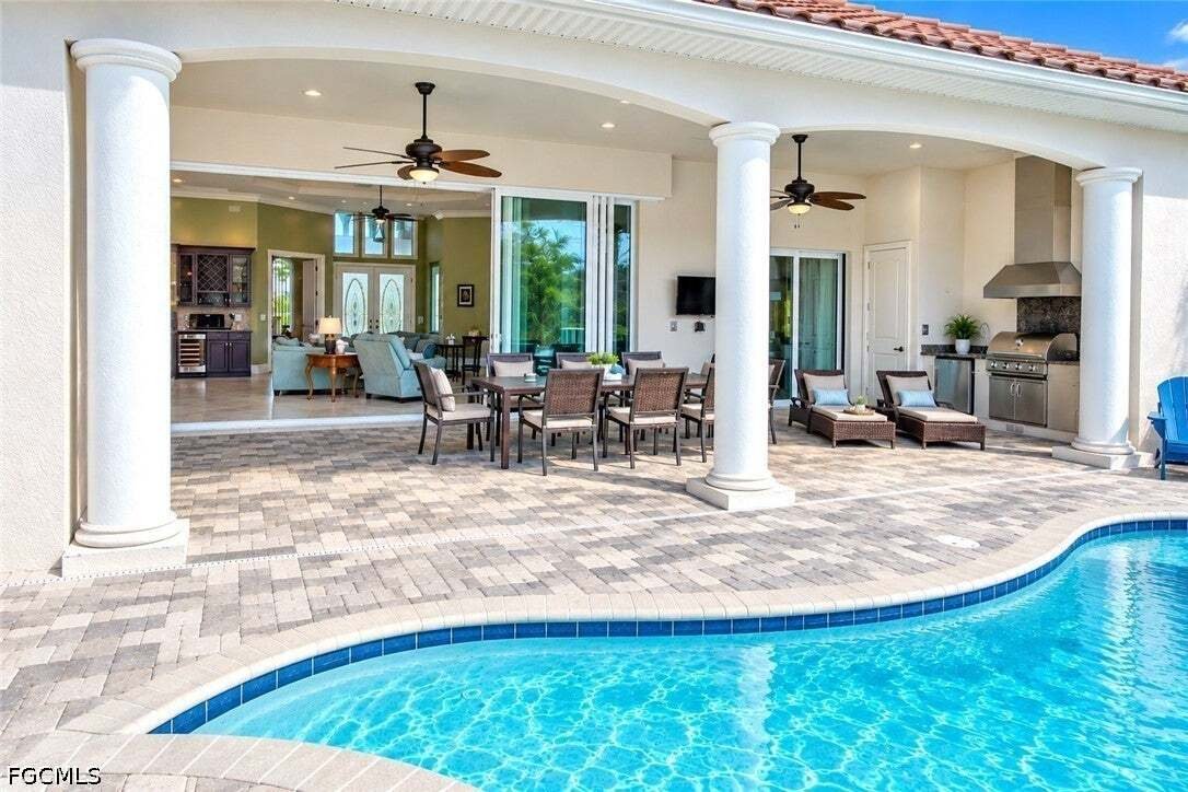 House in Cape Coral, Florida, United States 2 - 18748905