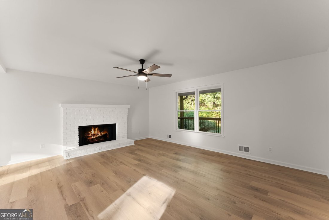 House in Clermont, Georgia, United States 4 - 19111009