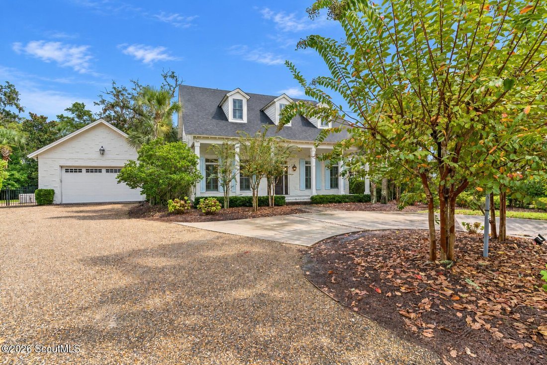 House in St. Simons, Georgia, United States 2 - 19116225