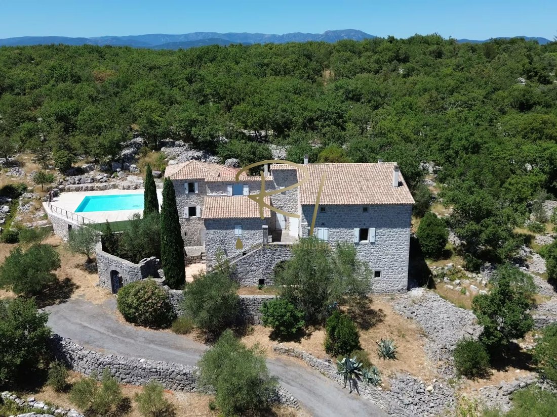 Haus in Labeaume, Auvergne-Rhone-Alpen, Frankreich 2 - 18752966