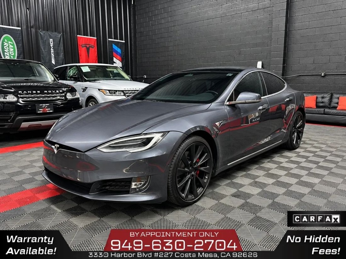Sedan in Costa Mesa, CA, United States 5 - 19058410