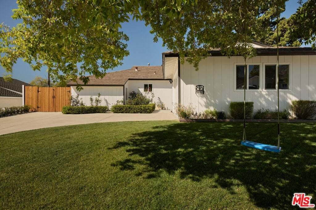 House in Altadena, California, United States 2 - 19113956