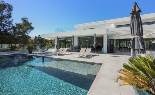 Villa in Carvoeiro, Algarve, Portugal 1