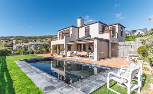 Anwesen in Fish Hoek, South Peninsula, Kapstadt 1