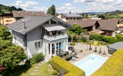 House in Gurzelen, Canton of Bern, Switzerland 1