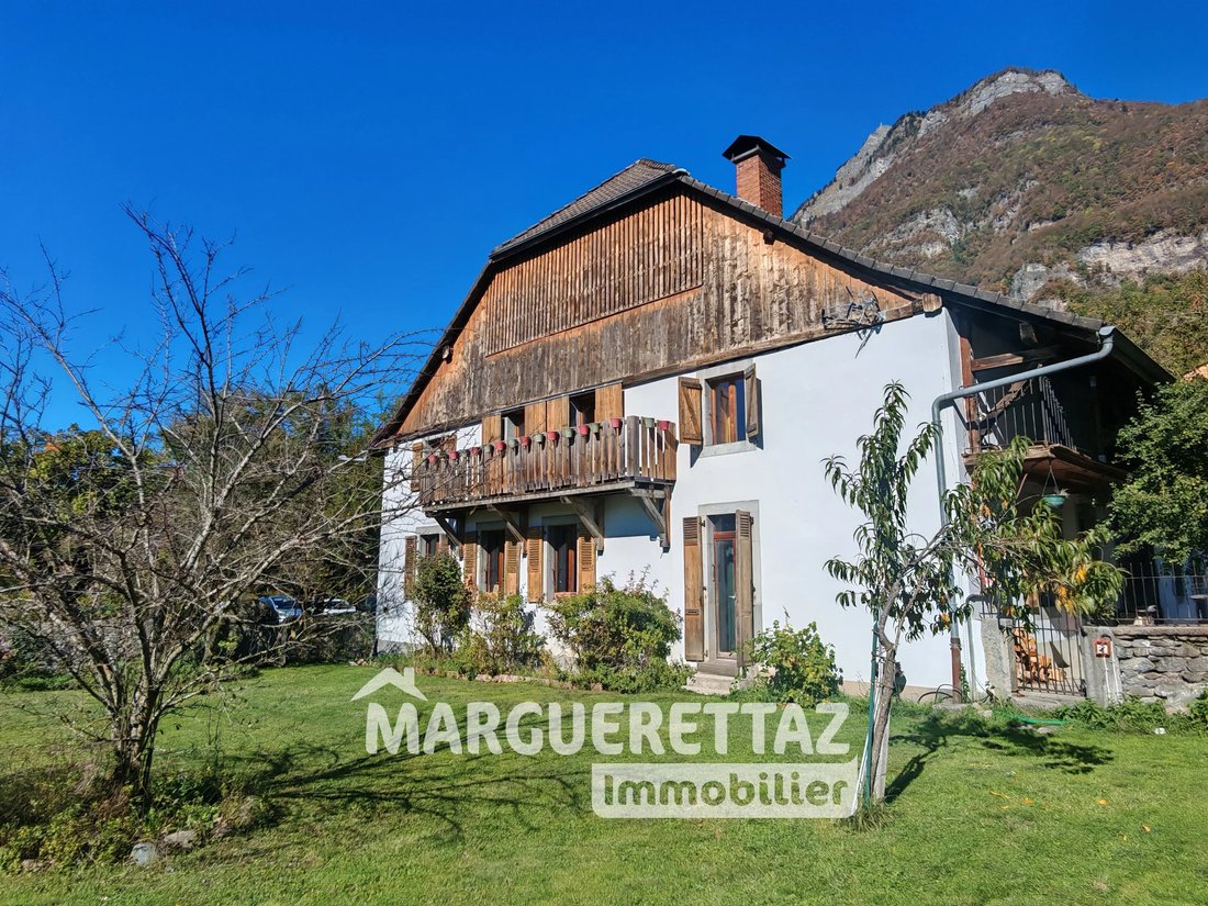 Casa a Taninges, Auvergne-Rodano-Alpi, Francia 2 - 19102308