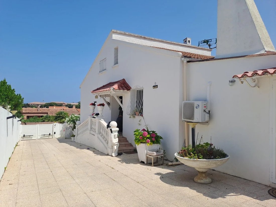 Villa en Furiani, Córcega, Francia 1 - 19111752