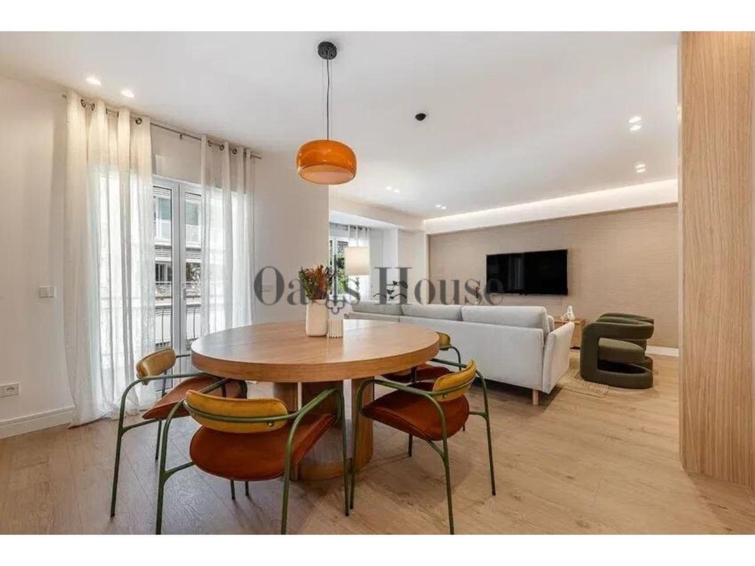 Appartement à Chamberí, Madrid, Espagne 4 - 19114464