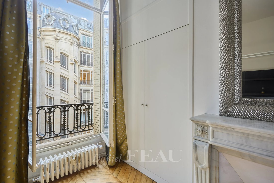 Wohnung in Parc Monceau, Paris 8e Arrondissement, Paris 2 - 19102342
