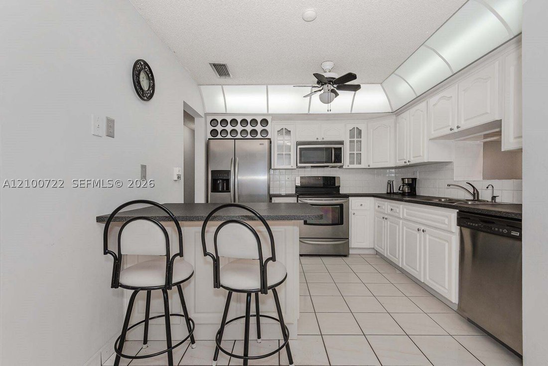 Haus in Miami Lakes, Florida, Vereinigte Staaten 3 - 19110669