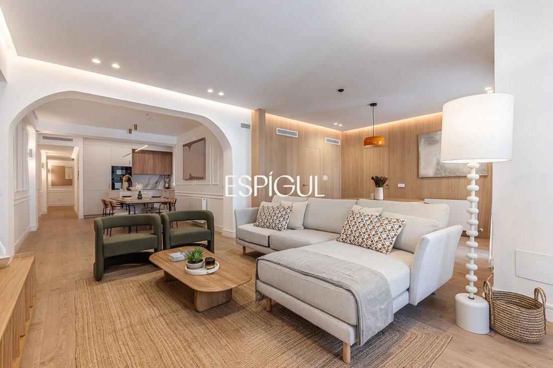 Appartement à Chamberí, Madrid, Espagne 4 - 19110552