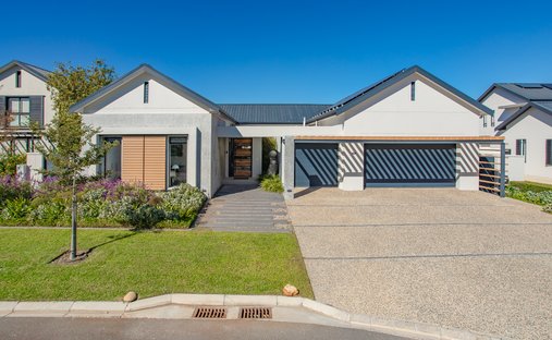 House in Val de Vie, Western Cape, South Africa 1