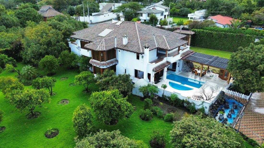 Haus in Quito, Provinz Pichincha, Ecuador 3 - 19112945