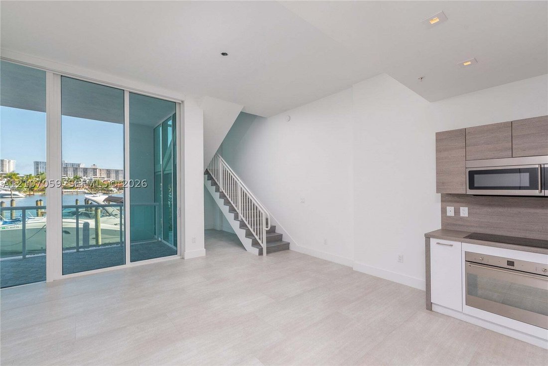 Condo in Golden Beach, Florida, United States 2 - 19110730
