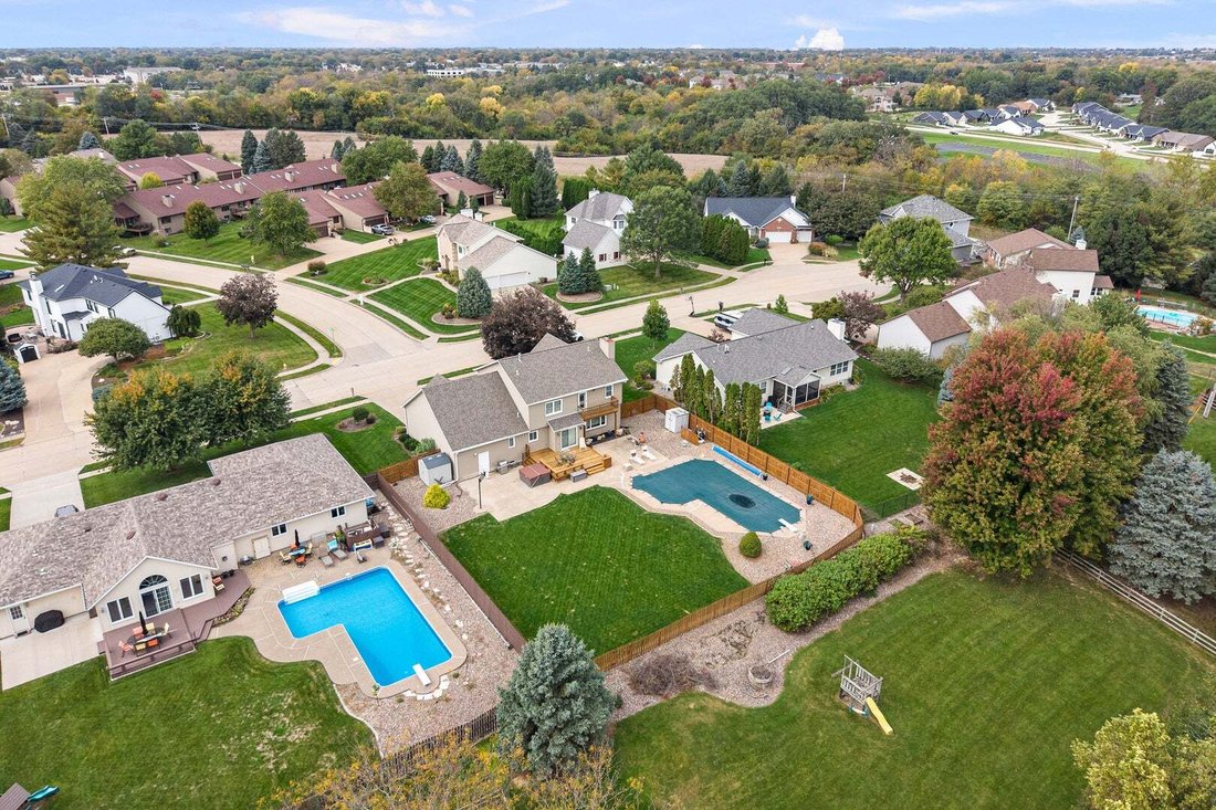 Casa en Bettendorf, Iowa, Estados Unidos 4 - 19114075