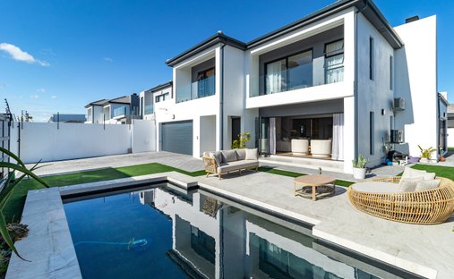 House in Parklands, Blaauwberg, Cape Town 1