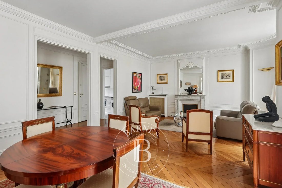 Apartment in Muette Nord, Paris 16e Arrondissement, Paris 5 - 19101876