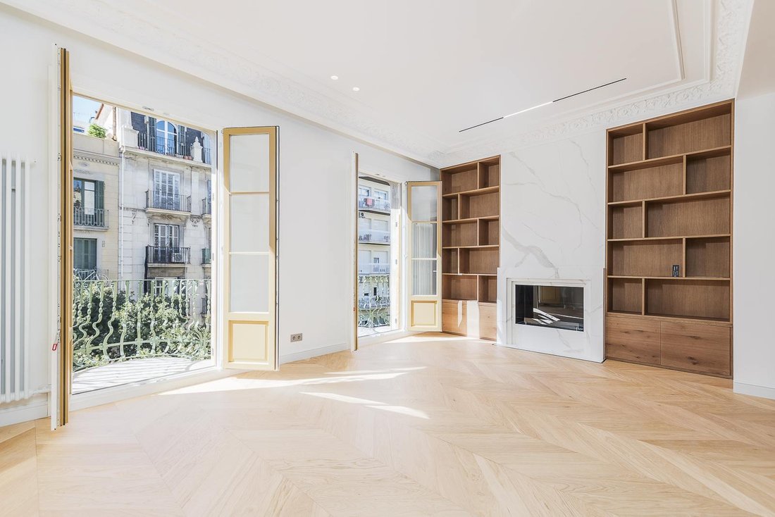 Apartamento en Eixample, Barcelona, España 1 - 19110682