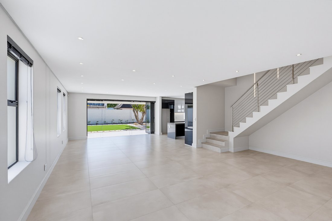 Casa en Pinelands, Southern Suburbs, Ciudad del Cabo 5 - 19116588