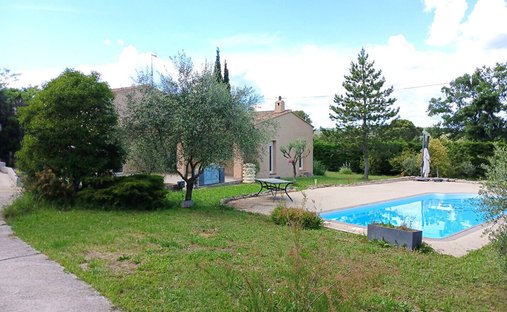 Villa à Le Val, Provence-Alpes-Côte d'Azur, France 1