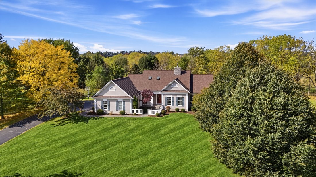 Casa en Pittsford, Nueva York, Estados Unidos 3 - 19112144
