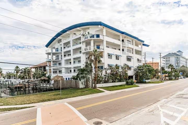 Condo in Clearwater, Florida, United States 2 - 19114202