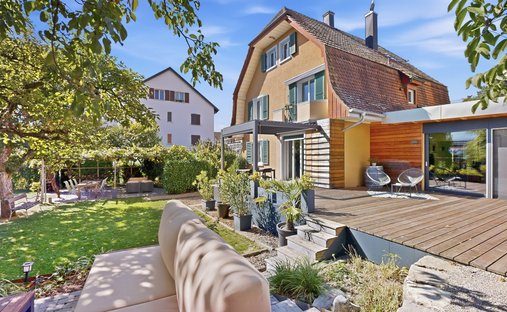 Casa a Biel/Bienne, Cantone di Berna, Svizzera 1