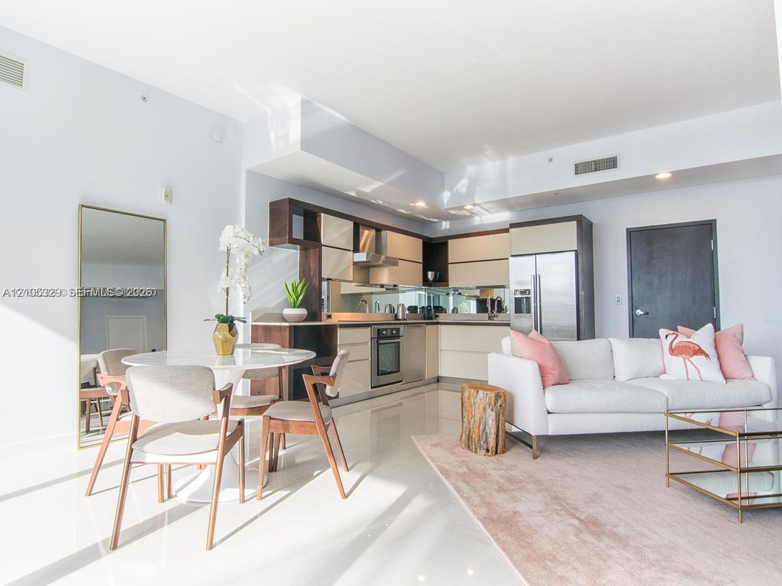 Condo in Miami Beach, Florida, United States 2 - 19115497