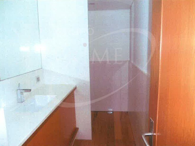 Apartamento en Lordelo do Ouro y Massarelos, Distrito de Oporto, Portugal 5 - 19112258