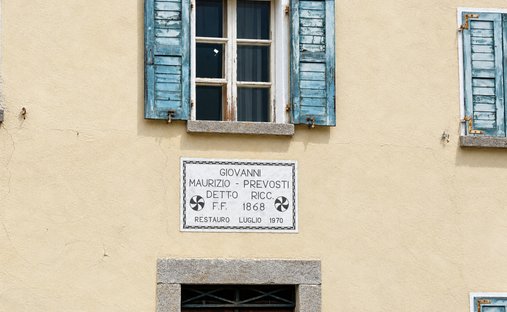 Haus in Bergell, Graubünden, Schweiz 1