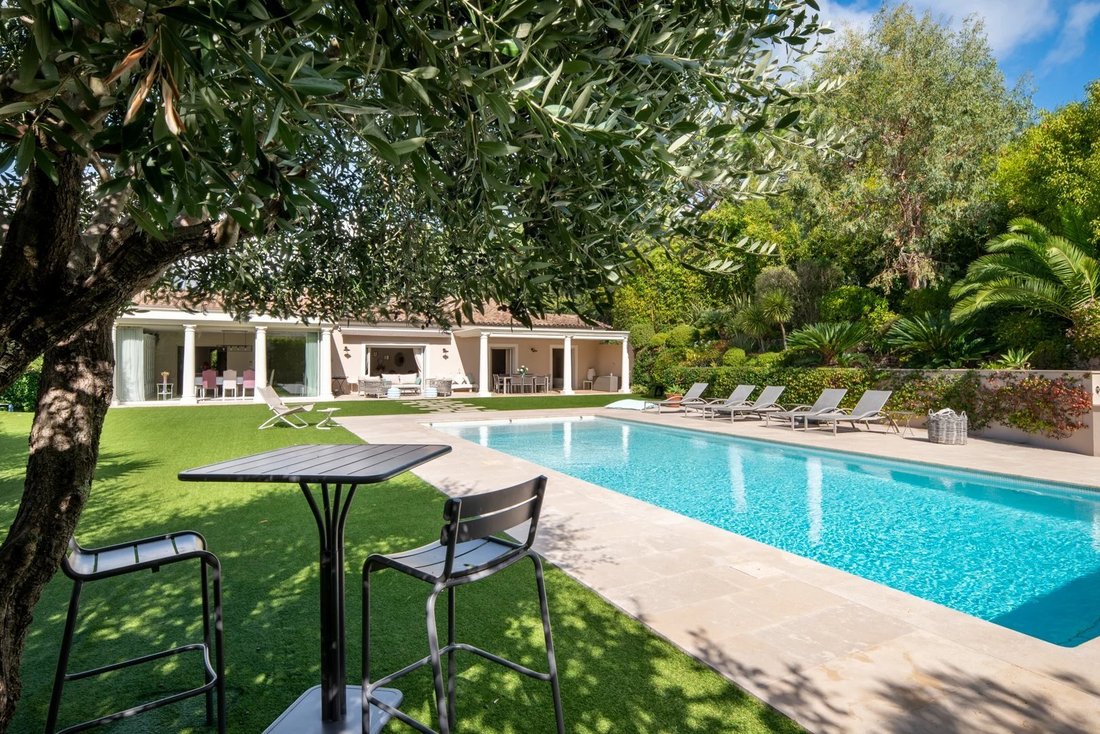 Villa à Mougins, Provence-Alpes-Côte d'Azur, France 1 - 19111831