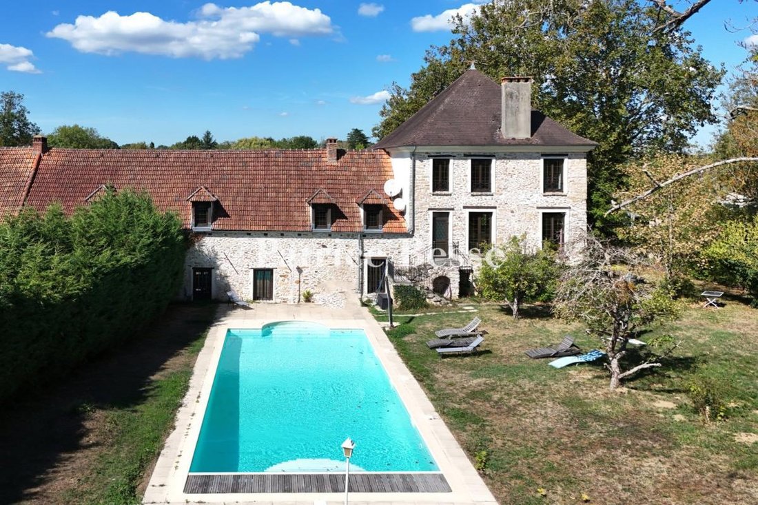 Casa de Campo en Dominio de Armainvilliers, Ozoir-la-Ferrière, Francia 3 - 19112070