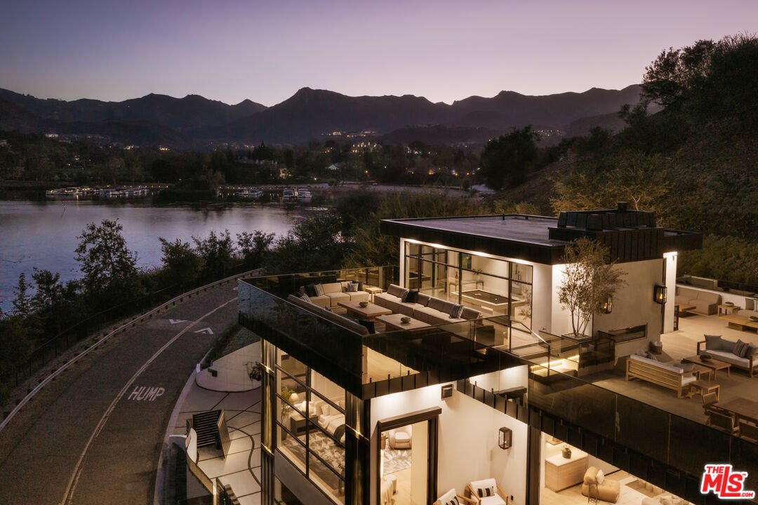 House in Thousand Oaks, California, United States 2 - 19115517