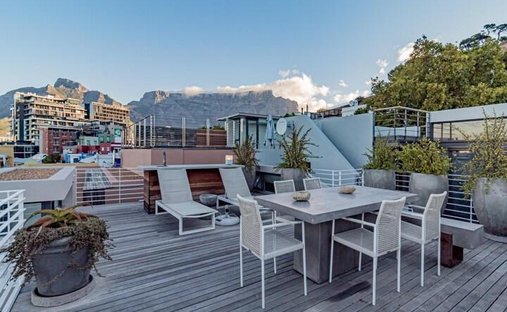Country House in Green Point, Atlantic Seaboard, Cape Town 1