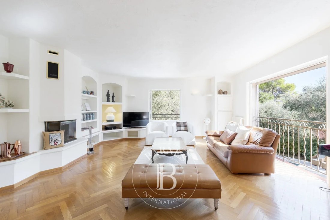 Casa en Le Rouret, Provenza-Alpes-Costa Azul, Francia 4 - 19102475