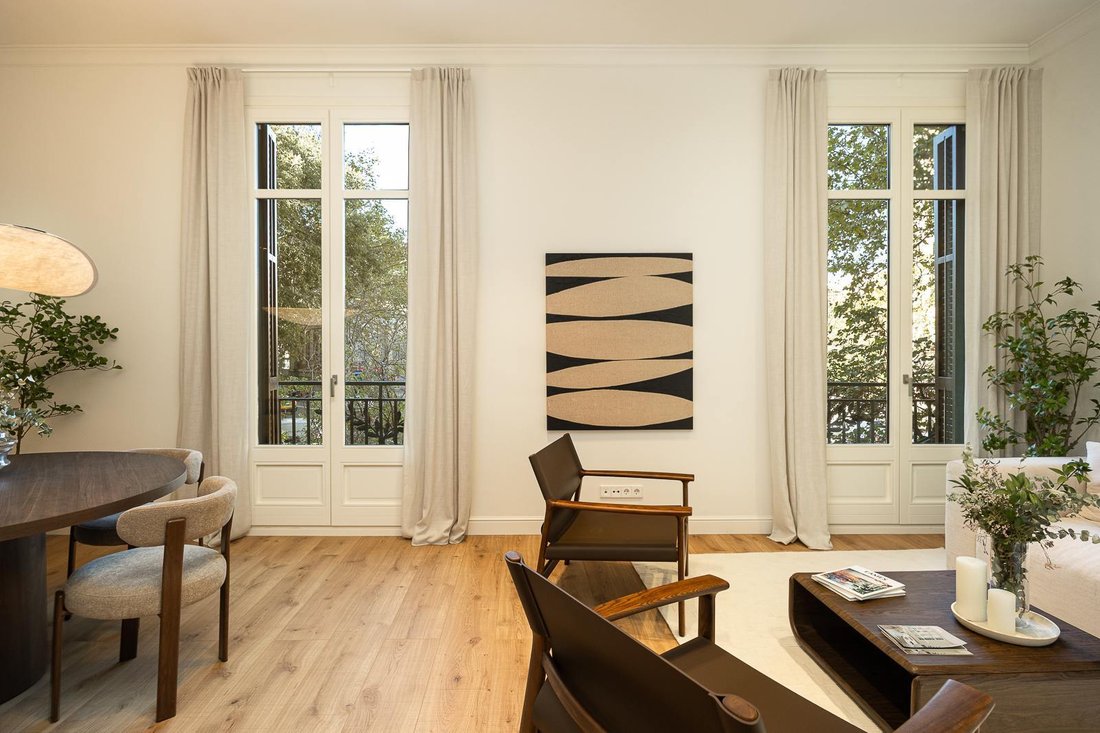 Wohnung in Eixample, Barcelona, Spanien 1 - 19110782
