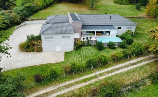 Casa en Martel, Occitania, Francia 1